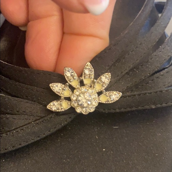 2 for $13 Kitten heeled sandals 8 black - Picture 5 of 8